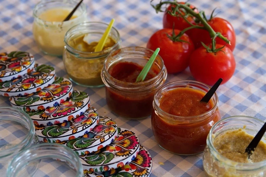 Browin Przepiśnik - Hemlagade såser: ketchup, majonnäs och senap